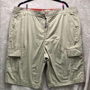 FOOT LOCKER | 40 MEN VTG TACTICAL CARGO SHORTS | TAN KHAKI 69778